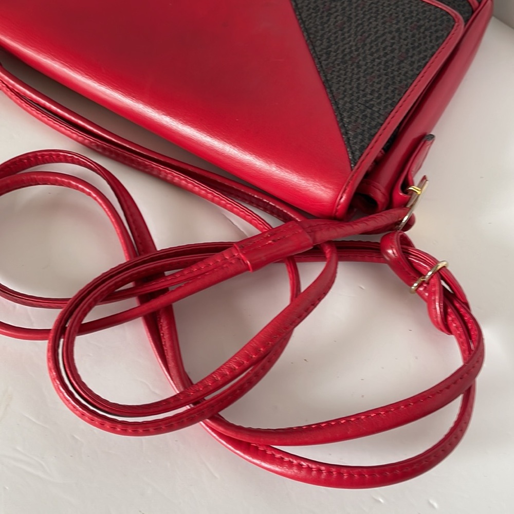 🔥🔥SALE🔥🔥Authentic Yves Saint Laurent Cassandra Crossbody/ Bag - Picture 11 of 17